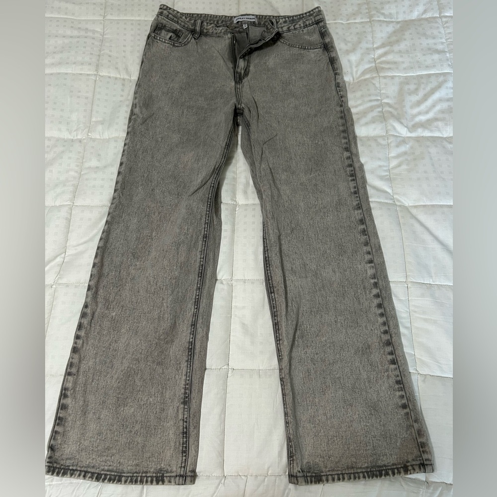 Classic Gray Women's Jeans With Pink Bows